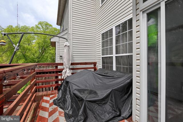 313 SAGE LN, Philadelphia, PA 19128