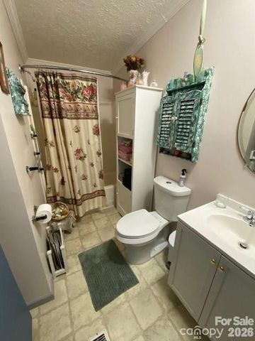114 Ashford Drive, Olin, NC 28660