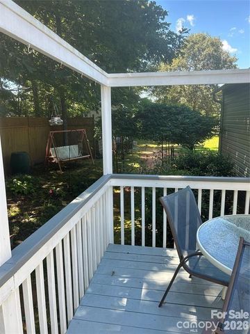 114 Ashford Drive, Olin, NC 28660
