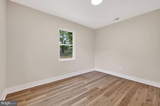 6811 SHEPHERD ST, Hyattsville, MD 20784