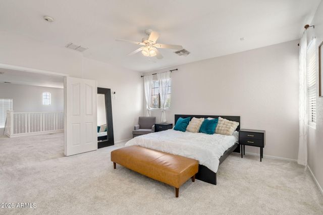 82 W RAVEN Drive, Chandler, AZ 85286