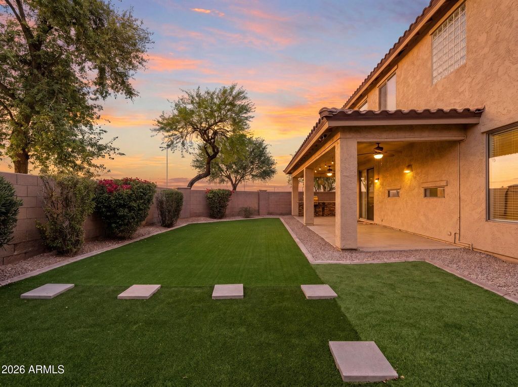 82 W RAVEN Drive, Chandler, AZ 85286 — photo 3