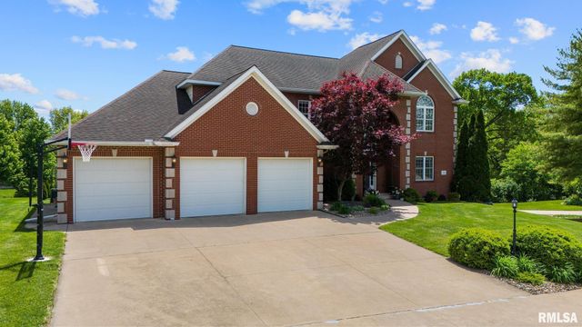 4902 N WEAVERRIDGE Boulevard, Peoria, IL 61615