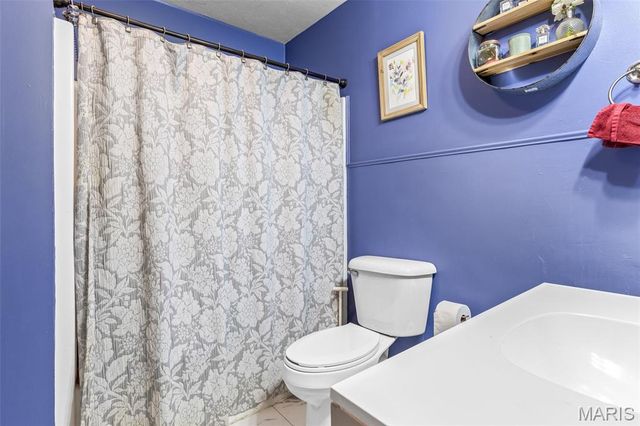 39 Pine Street, Farmington, MO 63640