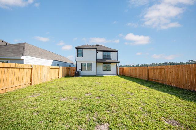 8132 Alpine Bearberry Drive, Houston, TX 77016