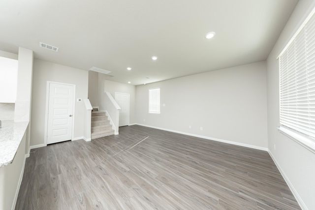 8132 Alpine Bearberry Drive, Houston, TX 77016