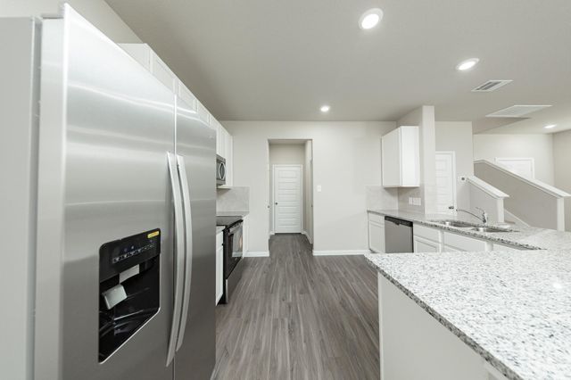 8132 Alpine Bearberry Drive, Houston, TX 77016