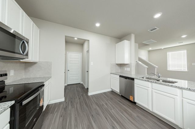 8132 Alpine Bearberry Drive, Houston, TX 77016