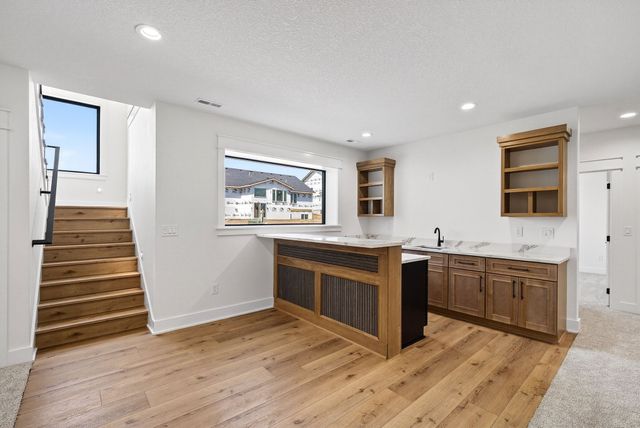 355 NW Red Oak Drive, Waukee, IA 50263