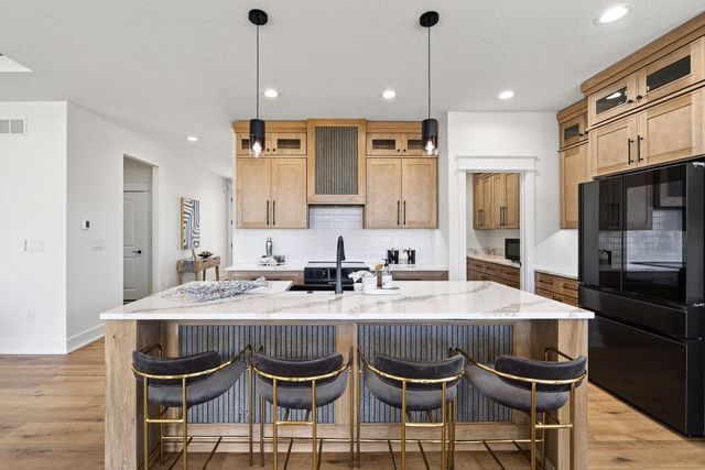 355 NW Red Oak Drive, Waukee, IA 50263