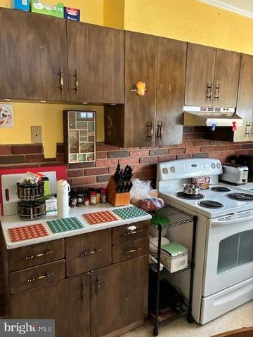 971 PARK DR, Pottstown, PA 19464