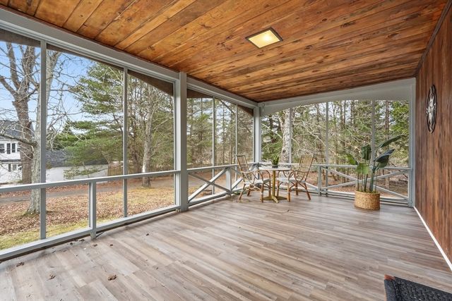 75 North Rd, Hampden, MA 01036