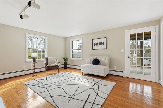 75 North Rd, Hampden, MA 01036