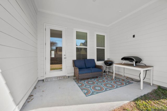 9004 Magnolia View Dr, Baton Rouge, LA 70810