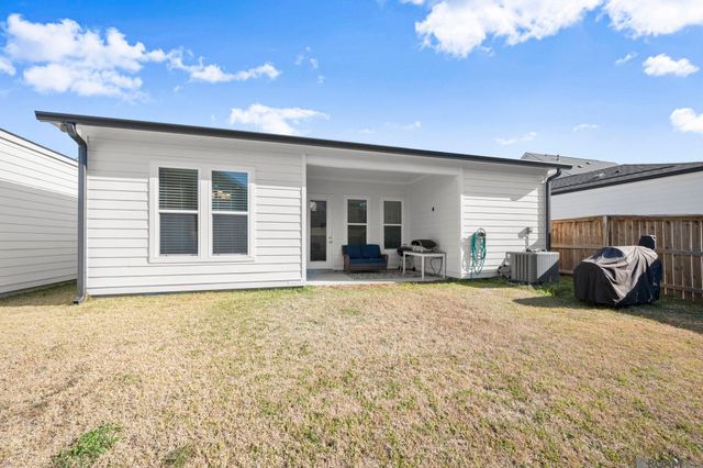 9004 Magnolia View Dr, Baton Rouge, LA 70810