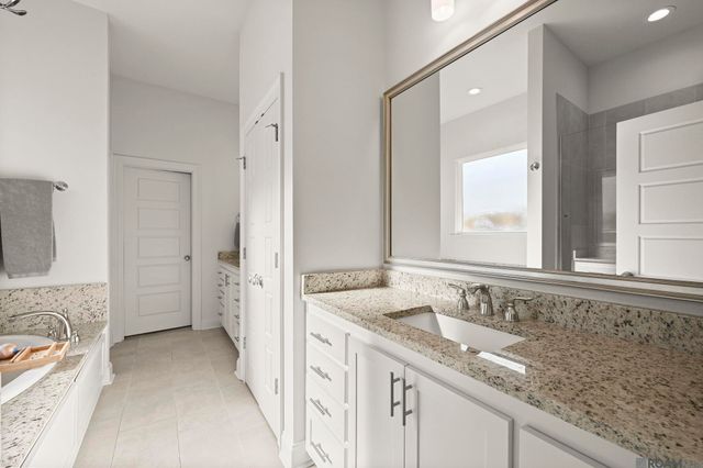 9004 Magnolia View Dr, Baton Rouge, LA 70810