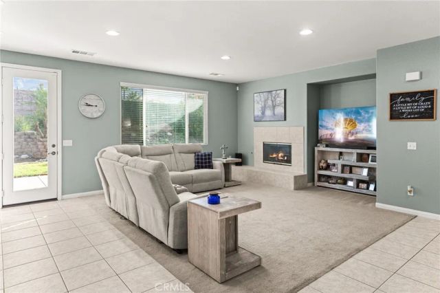 3318 W Jeanette, San Bernardino, CA 92407