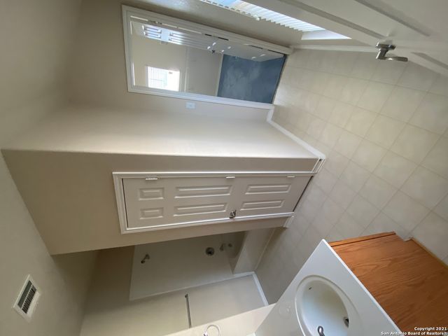 707 SYCAMORE MOON, San Antonio, TX 78216