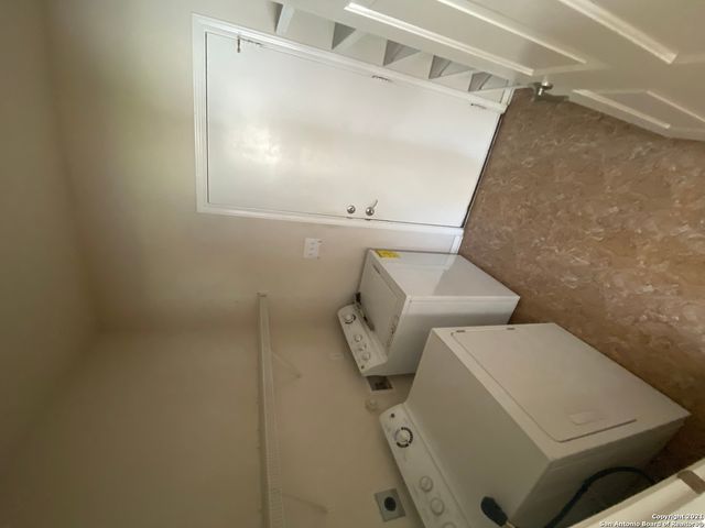 707 SYCAMORE MOON, San Antonio, TX 78216