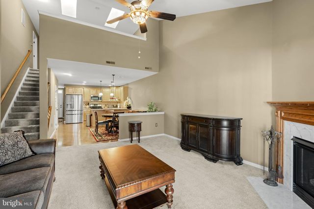 16 RUMFORD CT, Lancaster, PA 17602