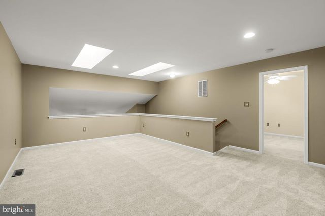 16 RUMFORD CT, Lancaster, PA 17602