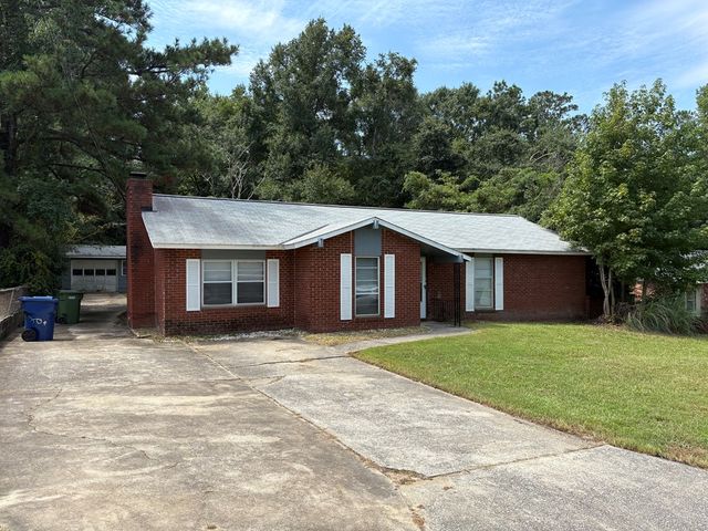 6620 Cove Circle, Columbus, GA 31907