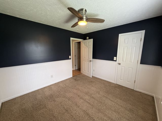1976 Bishop Ave, Murfreesboro, TN 37127