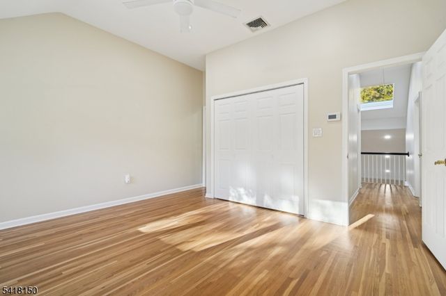 16 Minnisink Dr, Roseland Boro, NJ 07068