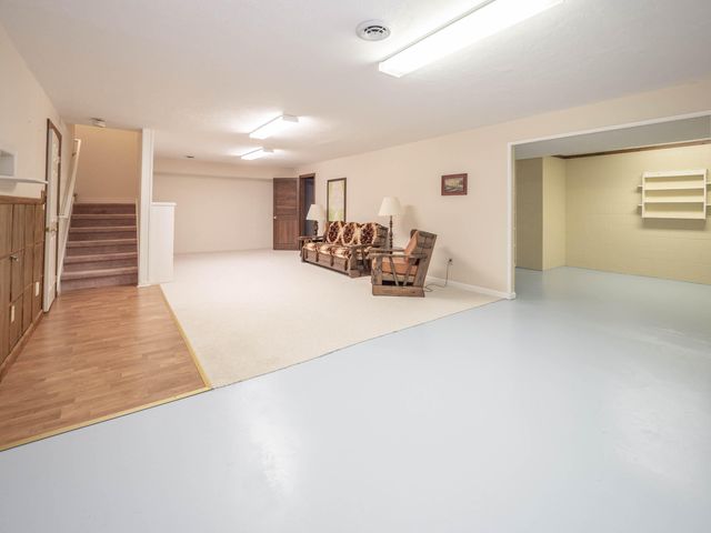 6669 W H Avenue, Oshtemo Twp, MI 49009