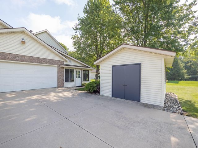 6669 W H Avenue, Oshtemo Twp, MI 49009