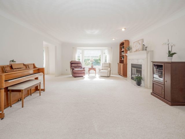6669 W H Avenue, Oshtemo Twp, MI 49009