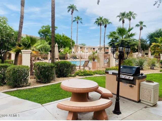 10030 W INDIAN SCHOOL Road 125, Phoenix, AZ 85037