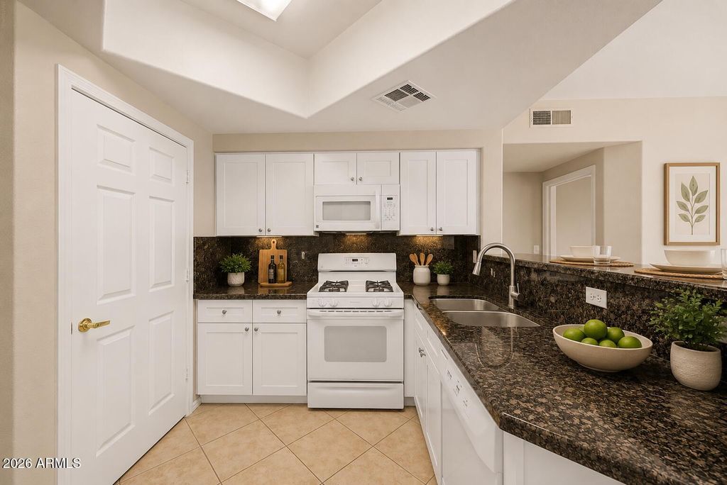 10030 W INDIAN SCHOOL Road 125, Phoenix, AZ 85037 — photo 5
