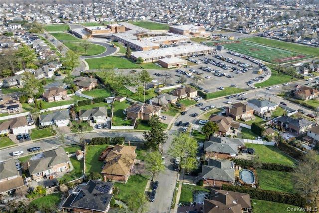 780 Regent Drive, Westbury, NY 11590