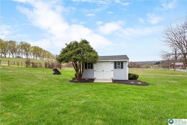 910 Gall Road, Plainfield Twp, PA 18040