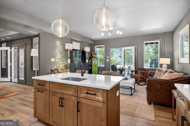 910 Piney Woods Drive, Lagrange, GA 30240