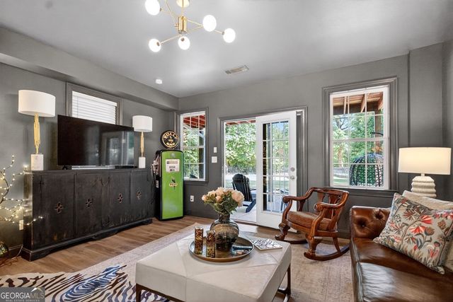 910 Piney Woods Drive, Lagrange, GA 30240