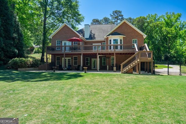 910 Piney Woods Drive, Lagrange, GA 30240