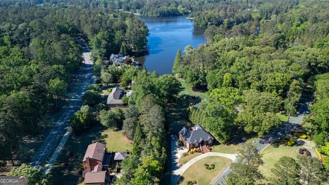 910 Piney Woods Drive, Lagrange, GA 30240