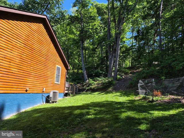 1440 DRUMMER HILL RD, Front Royal, VA 22630