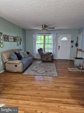 1440 DRUMMER HILL RD, Front Royal, VA 22630