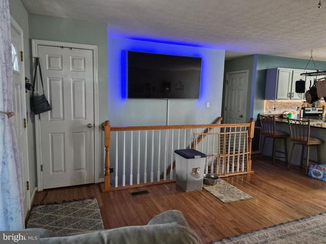 1440 DRUMMER HILL RD, Front Royal, VA 22630