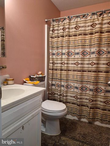 1440 DRUMMER HILL RD, Front Royal, VA 22630