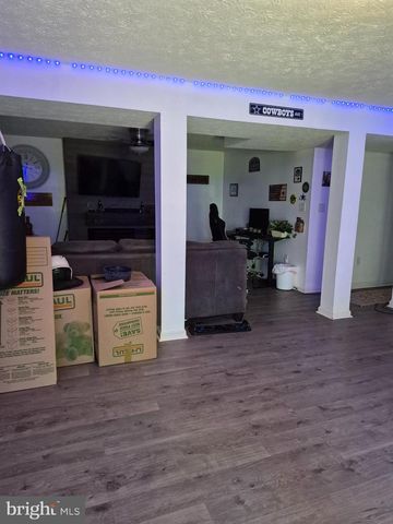 1440 DRUMMER HILL RD, Front Royal, VA 22630