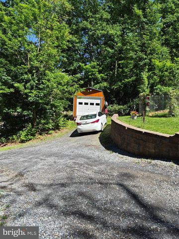 1440 DRUMMER HILL RD, Front Royal, VA 22630