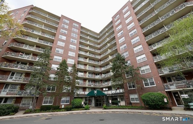 71 Strawberry Hill Avenue 119, Stamford, CT 06902
