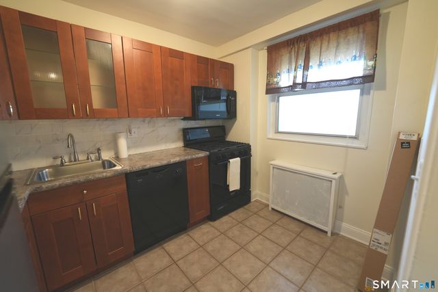 71 Strawberry Hill Avenue 119, Stamford, CT 06902