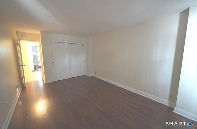 71 Strawberry Hill Avenue 119, Stamford, CT 06902