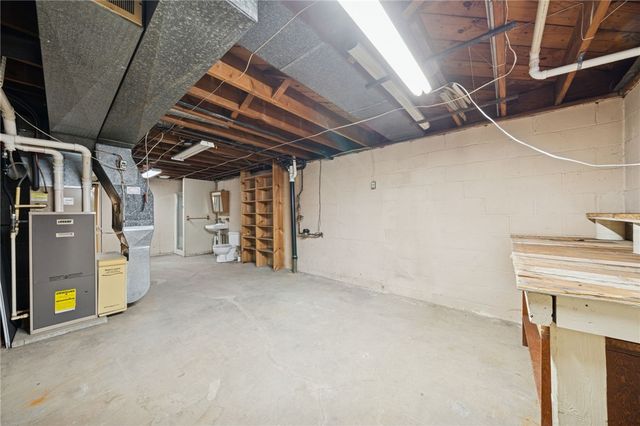 131 O'Hara St, City Of Greensburg, PA 15601