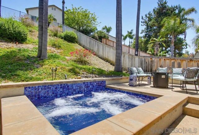 11937 Mil Pitrero Rd, San Diego, CA 92128